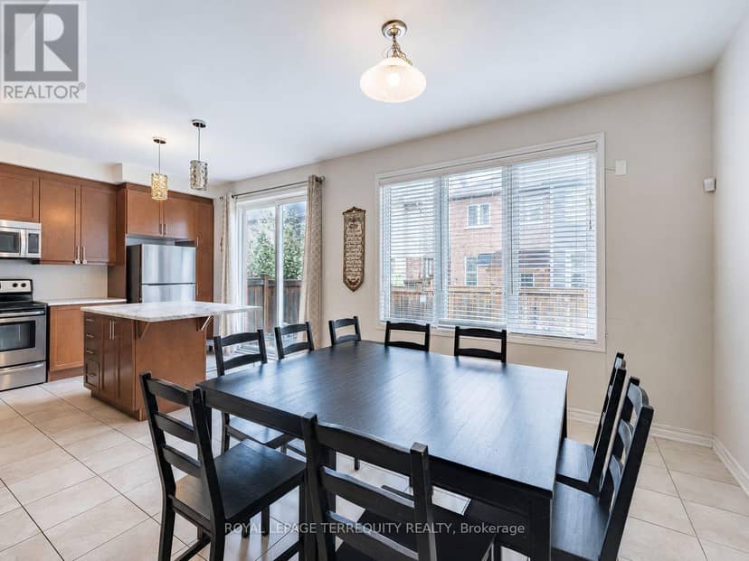 903 Penson Crescent, Milton, photo 8