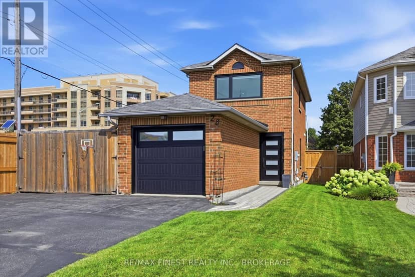28 Melborne Court — photo 3 of 40