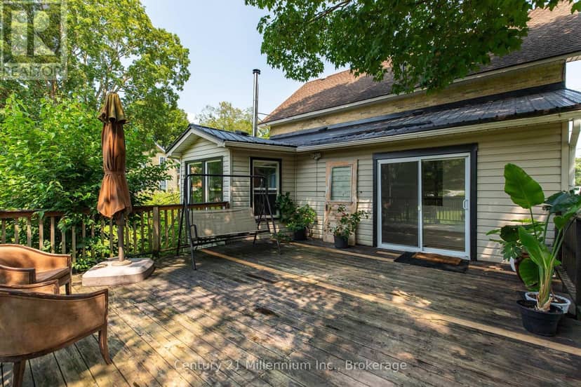 549 Louisa Street — photo 40 of 40