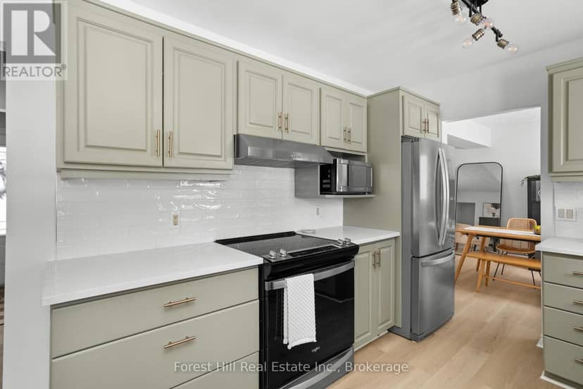 1 Maplecrest Court — photo 16 of 40