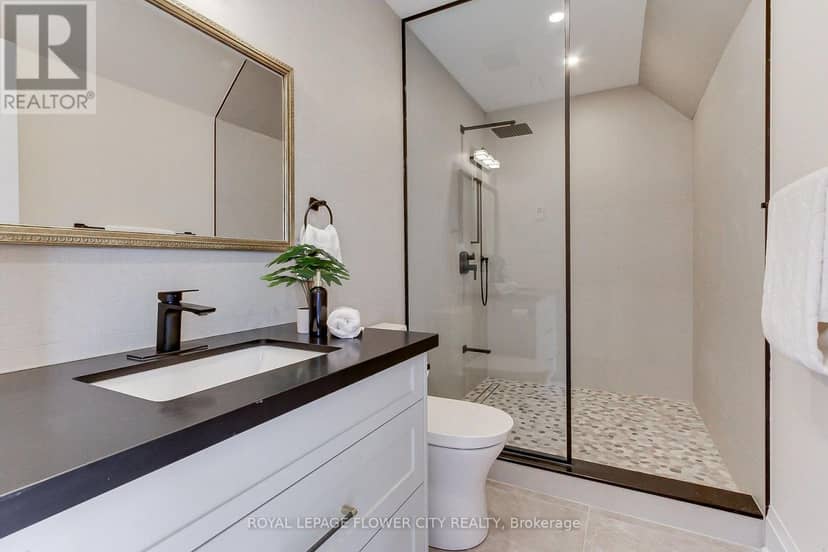 140 Hillmount Avenue — photo 37 of 40