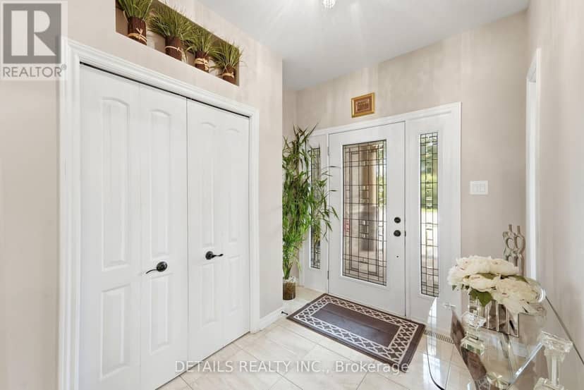 293 Huntsville Drive — photo 6 of 40