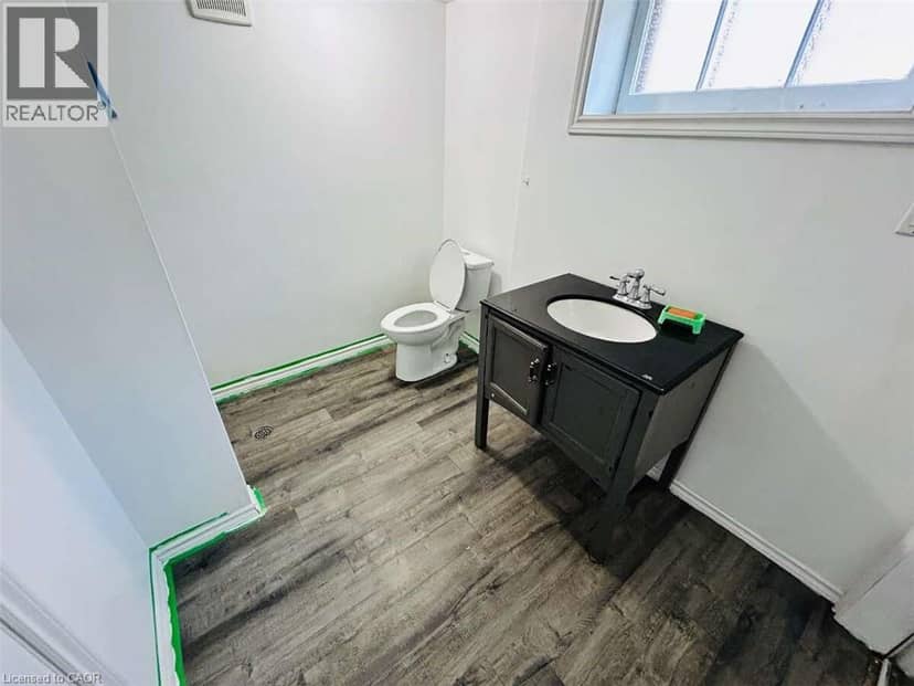 344 VICTORIA Avenue — photo 34 of 40