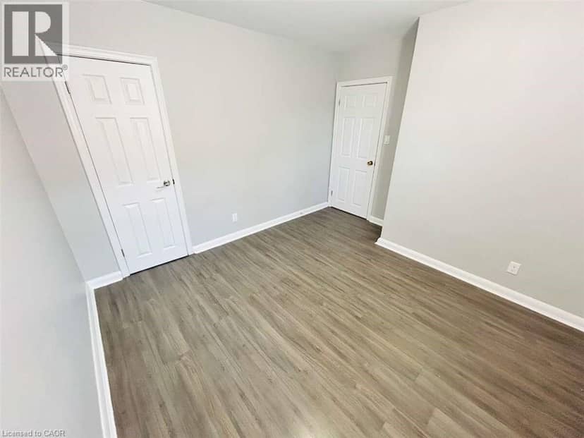 344 VICTORIA Avenue — photo 18 of 40