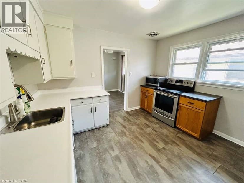 344 VICTORIA Avenue — photo 20 of 40