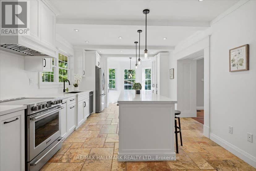 105 Duckworth Street — photo 15 of 40