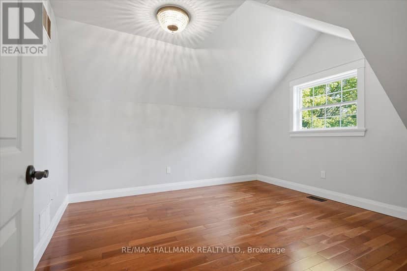 105 Duckworth Street — photo 32 of 40
