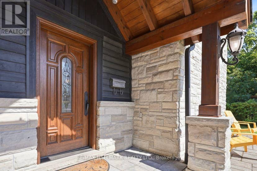 105 Duckworth Street, Barrie, photo 5
