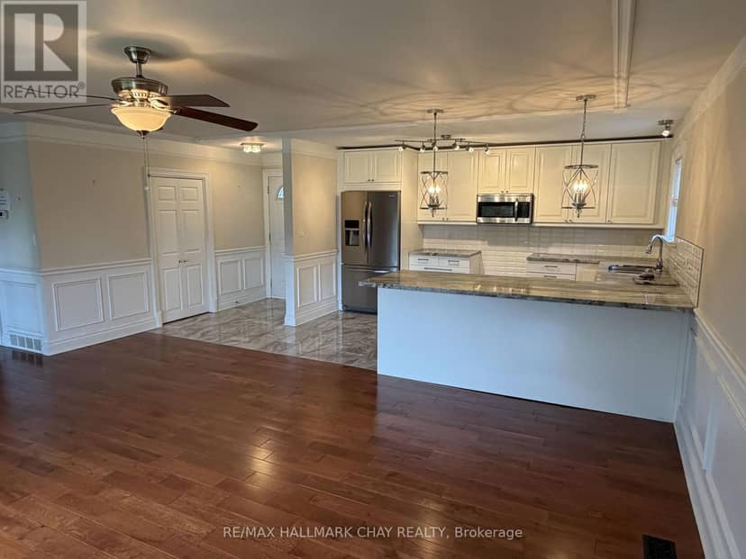 426 Highland Avenue — photo 4 of 31