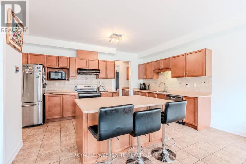 7 Picasso Drive — photo 23 of 40