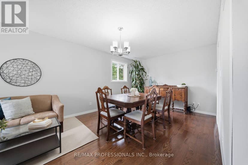 200 Morrison Drive — photo 8 of 32