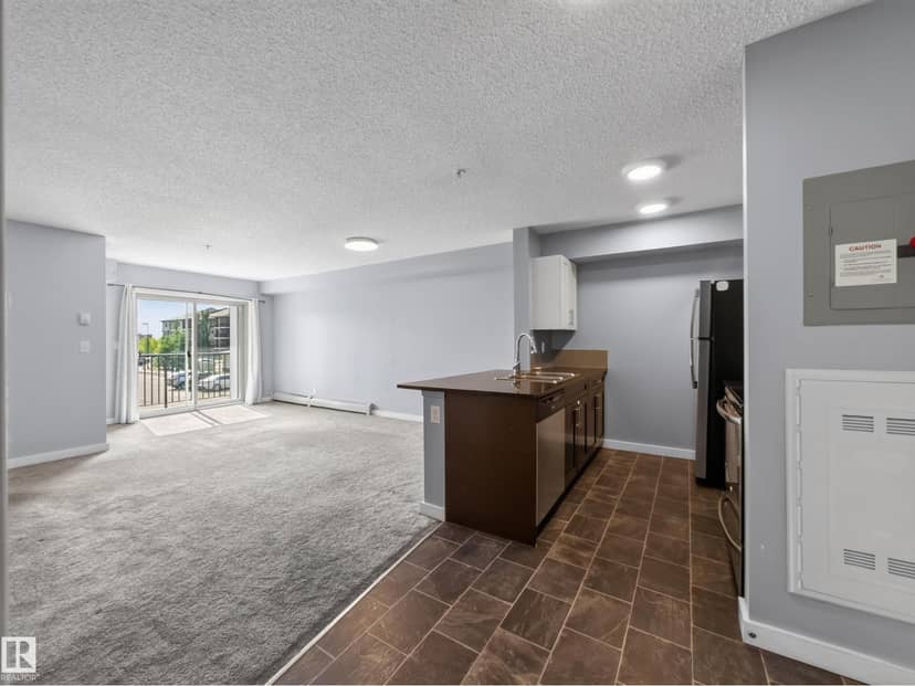 #217 12045 22 AV SW — photo 15 of 40