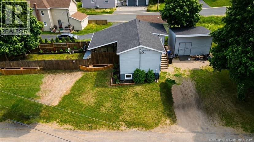 1245 ST THERESA Crescent — photo 32 of 40