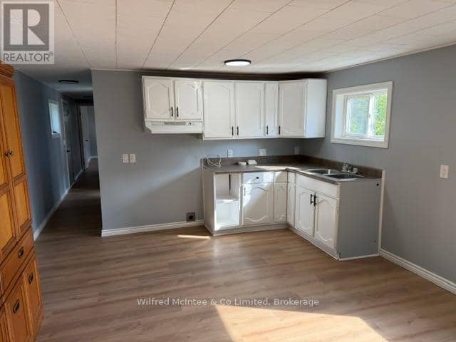 11C Cedarwood Drive — photo 10 of 21