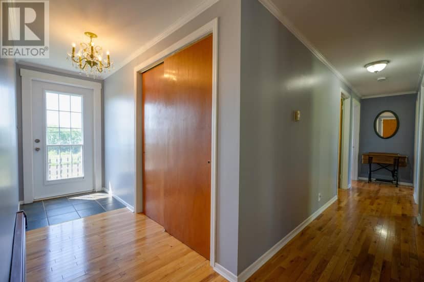 1685 Granville Road — photo 26 of 40