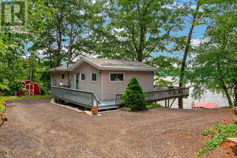1403B Everett Lane — photo 3 of 33