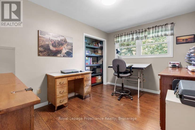 794 Foxboro Stirling Road — photo 22 of 40