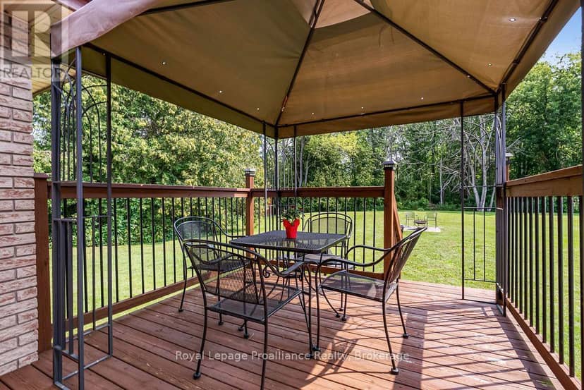 794 Foxboro Stirling Road — photo 34 of 40