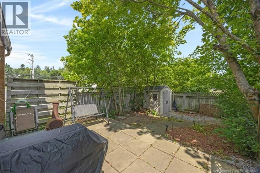 7 Hampton Manor — photo 23 of 32