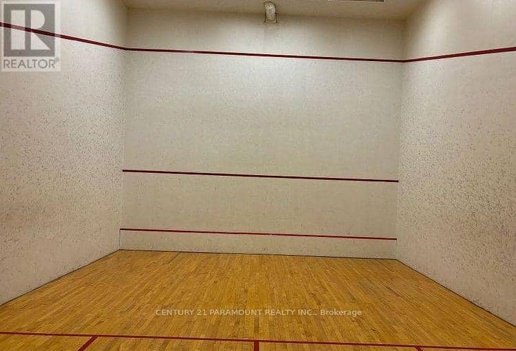 112 - 61 Markbrook Lane — photo 22 of 23