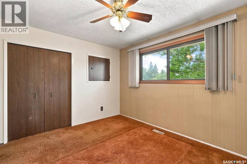 125 Arnason CRESCENT — photo 11 of 33