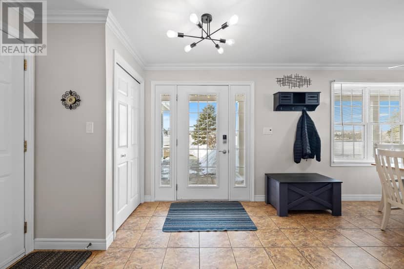 30 SEAVIEW Lane — photo 10 of 40