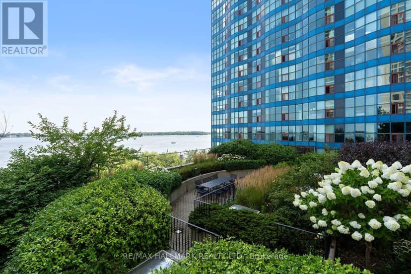 504 - 77 Harbour Square — photo 17 of 25
