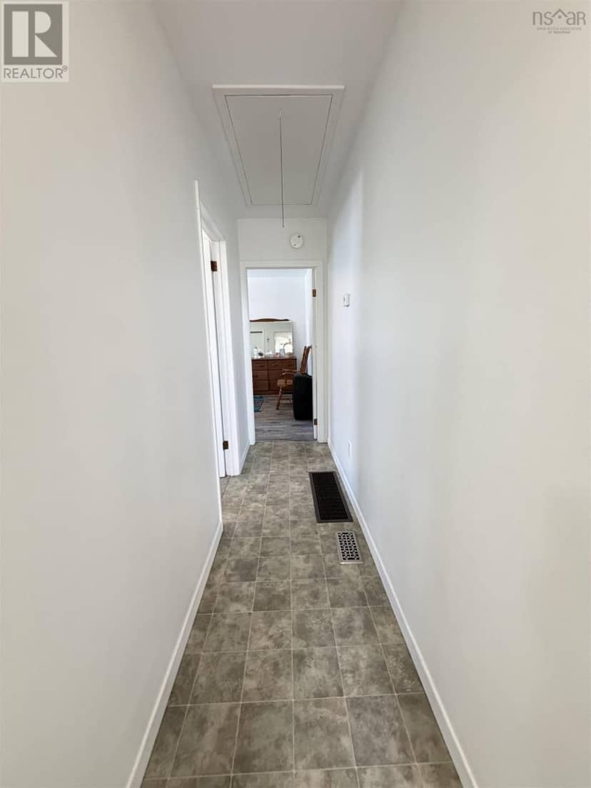 570 Little Harbour Road — photo 29 of 40