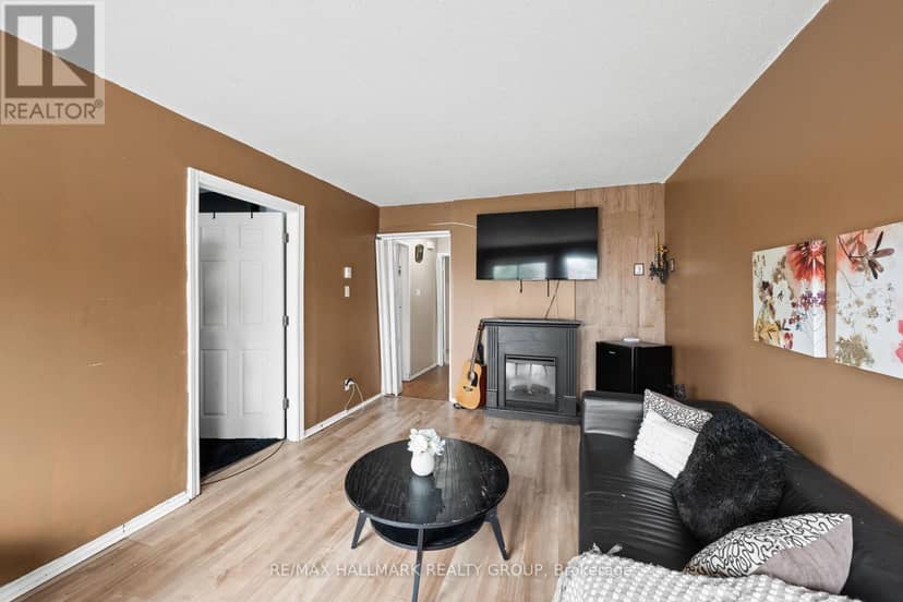 64 - 3415 Uplands Drive — photo 8 of 28