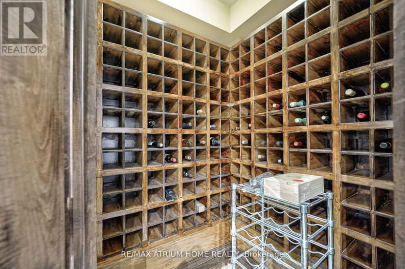 18 Heathcote Avenue — photo 34 of 40