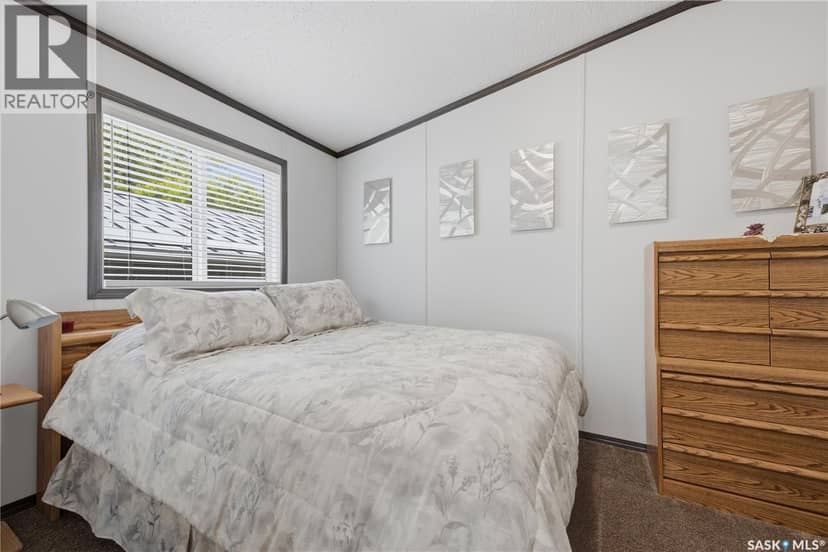 109 Lakeview DRIVE — photo 16 of 34