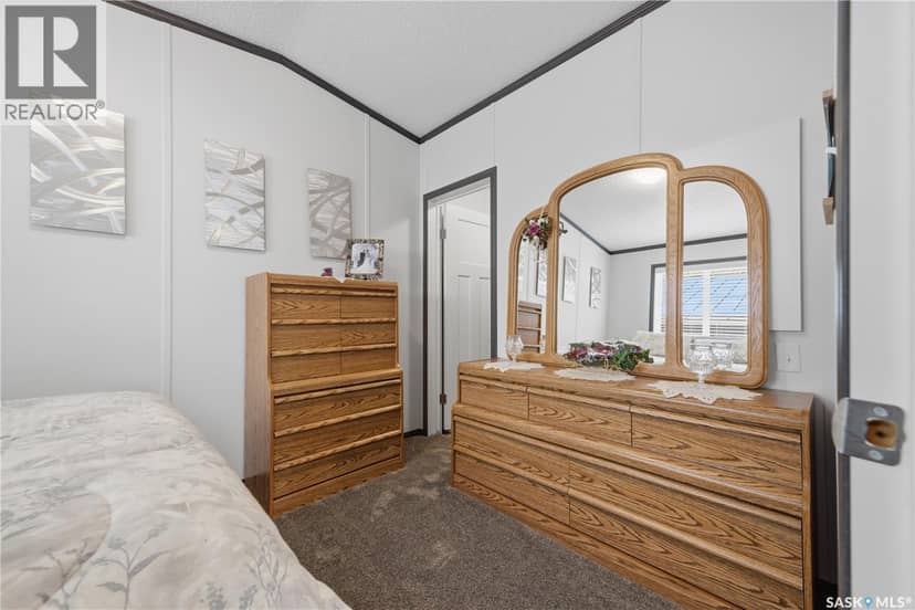109 Lakeview DRIVE — photo 17 of 34