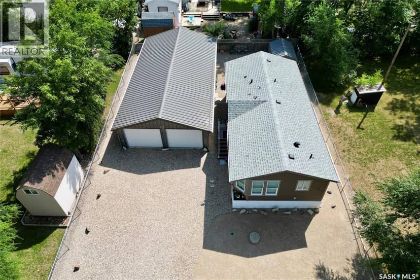 109 Lakeview DRIVE — photo 30 of 34
