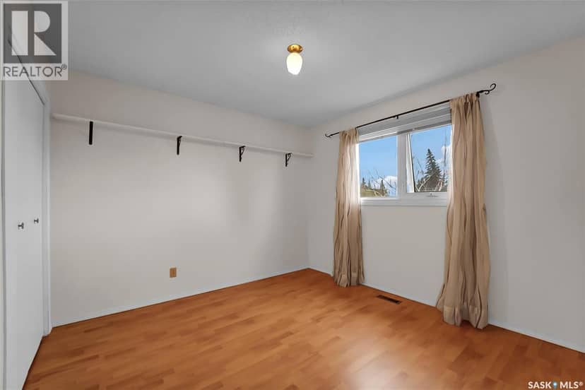 504 4th AVENUE W — photo 26 of 40