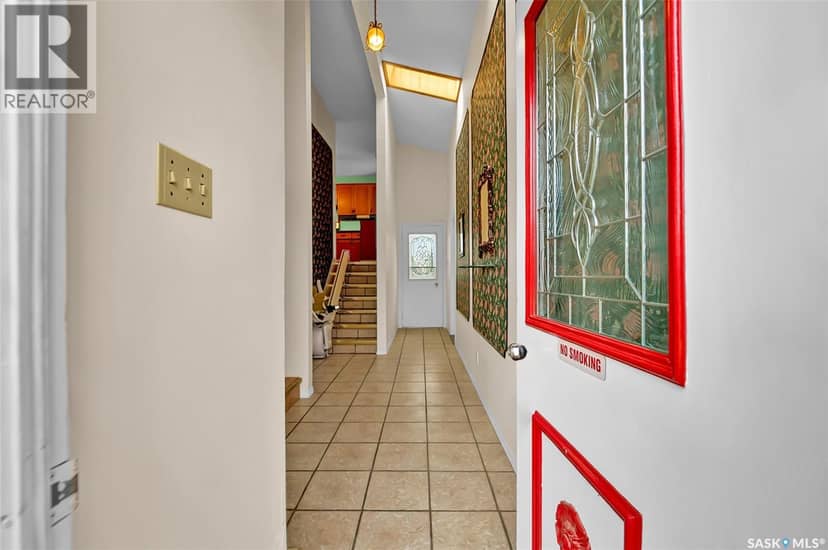 504 4th AVENUE W, Biggar, photo 3