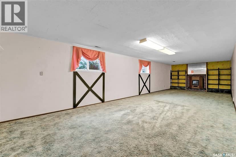 504 4th AVENUE W — photo 34 of 40
