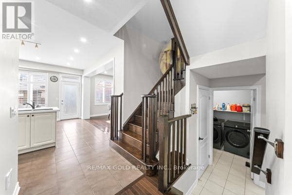 10 Rougebank Avenue — photo 22 of 40