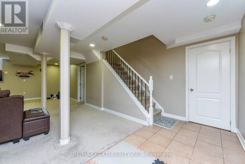 72 Rainforest Drive — photo 38 of 40