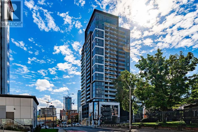 610 - 15 Queen Street S — photo 1 of 40