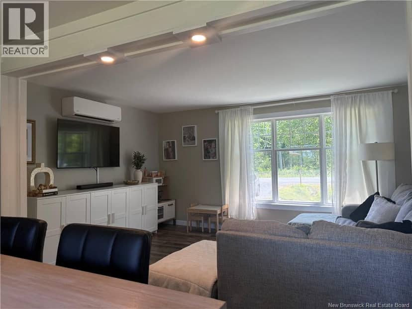 3385 Route 118 — photo 14 of 40