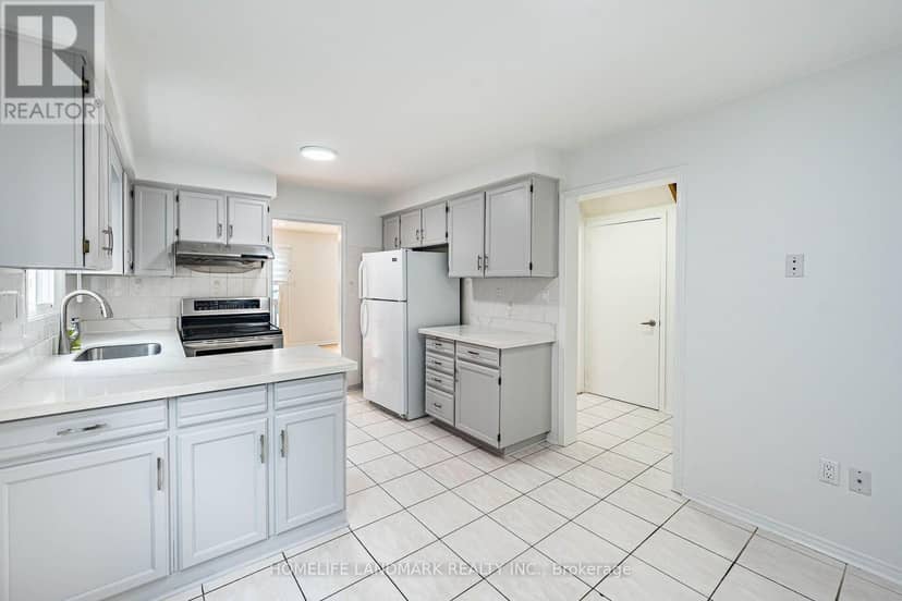 62 Danjohn Crescent — photo 16 of 40