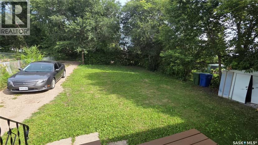 161 Darlington STREET E — photo 4 of 24