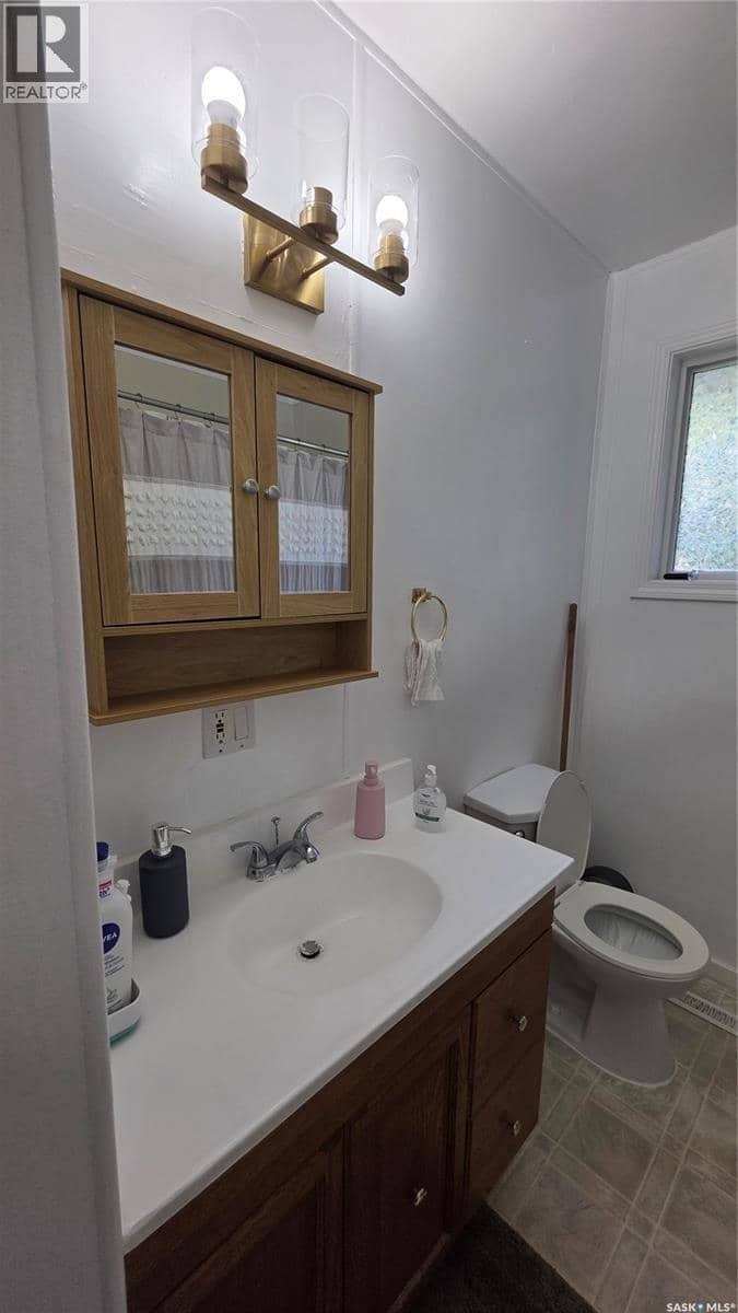 161 Darlington STREET E — photo 8 of 24