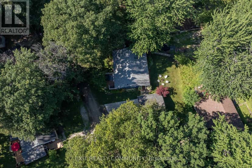 9871 Phoebe Lane N — photo 39 of 40