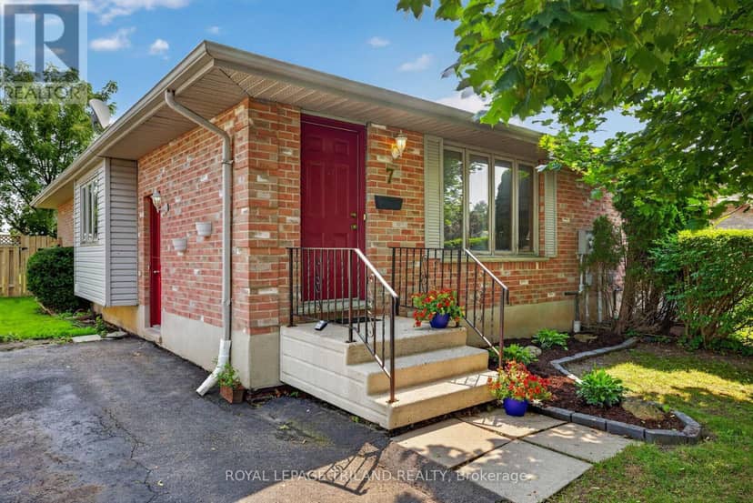 7 Fanjoy Drive — photo 1 of 40