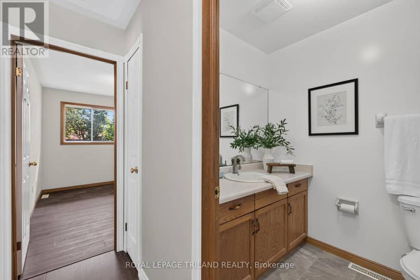 7 Fanjoy Drive — photo 25 of 40