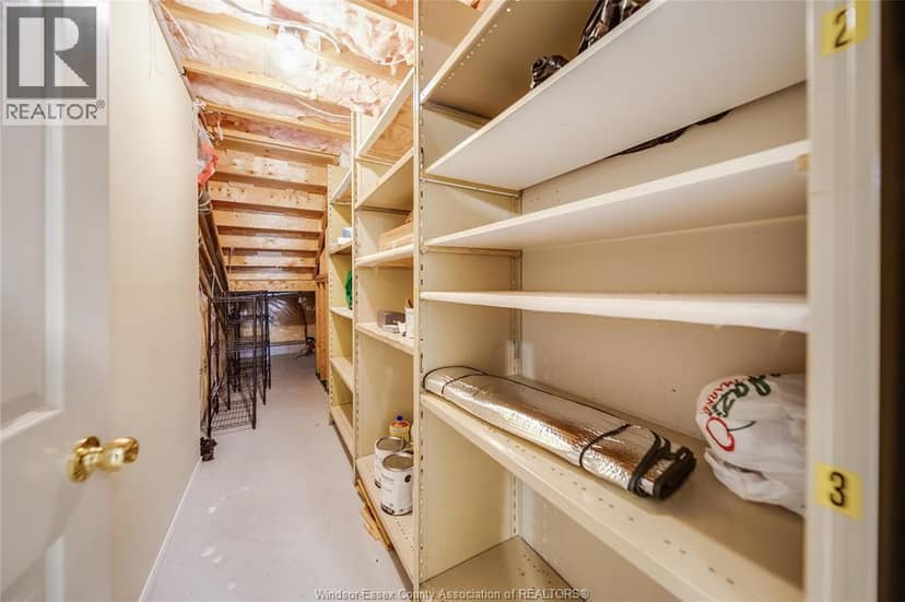 1511 Chateau Avenue — photo 27 of 36