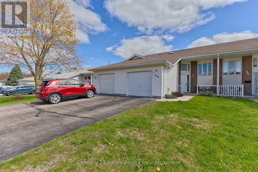 439 Mayhew Street, Renfrew, photo 4