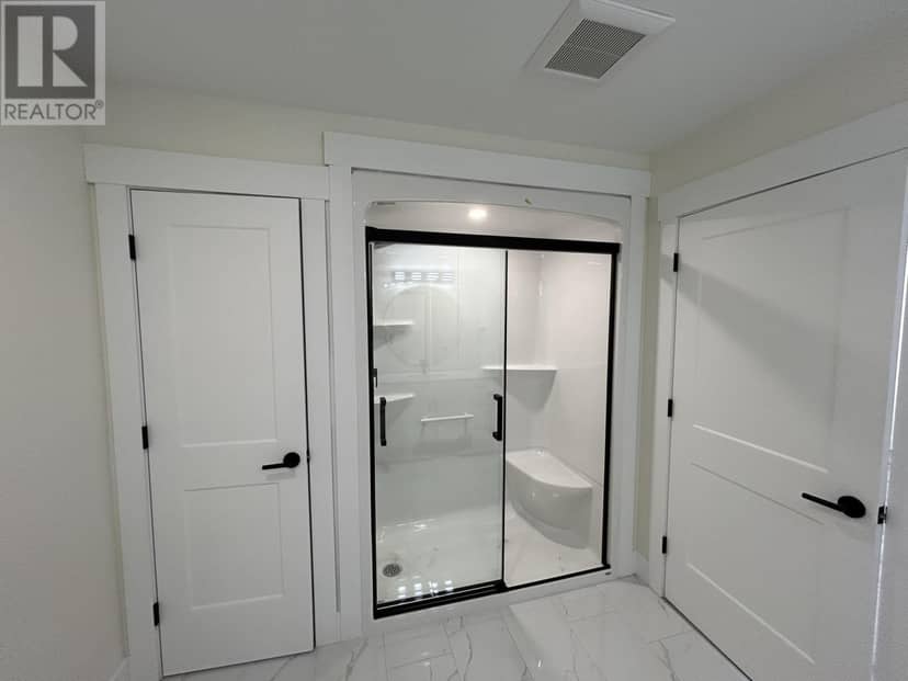 248 Ferry Road — photo 8 of 23