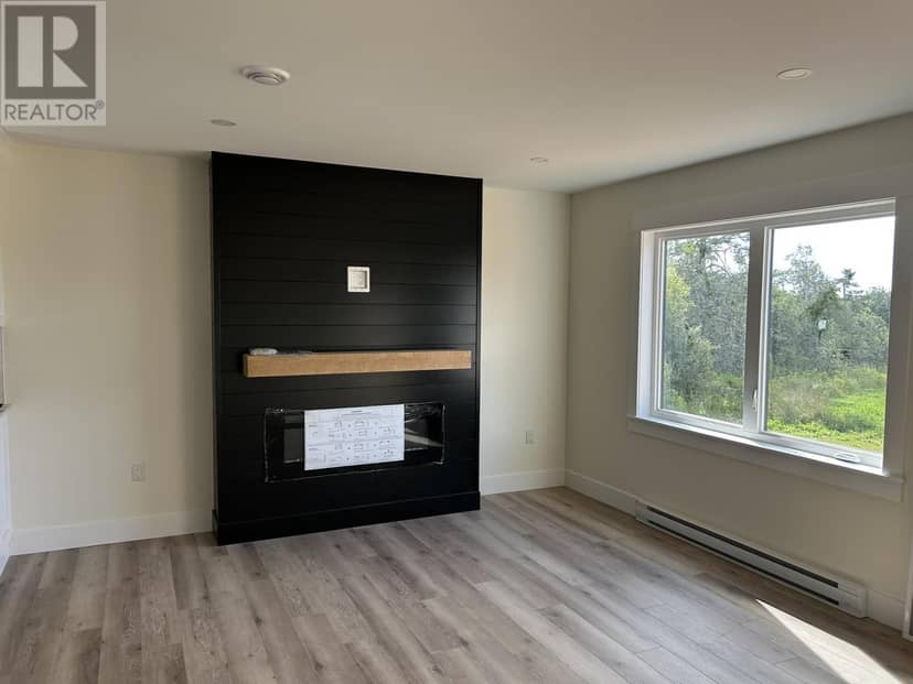 248 Ferry Road — photo 4 of 23